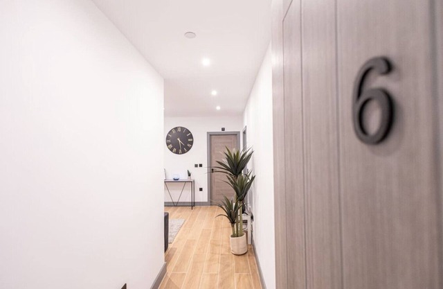 Avenir Court Flat 6 (Finchley)