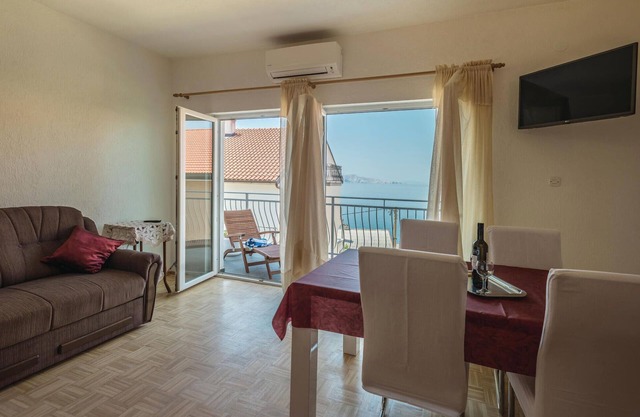 Awesome apartment in Senj with WiFi