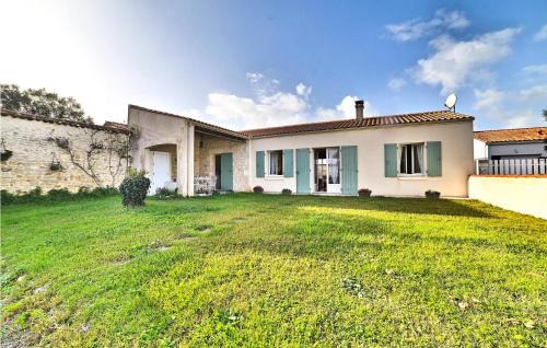 Awesome Home In Saint-Pierre-D'oléron