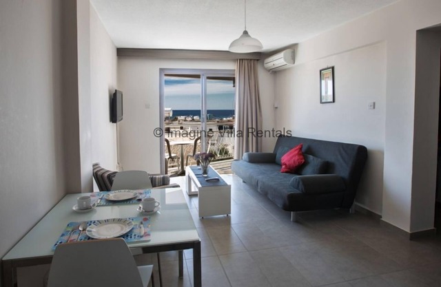 Ayia Napa Merab Apartment SO5 - an apartment that sleeps 3 guests in 1 bedroom