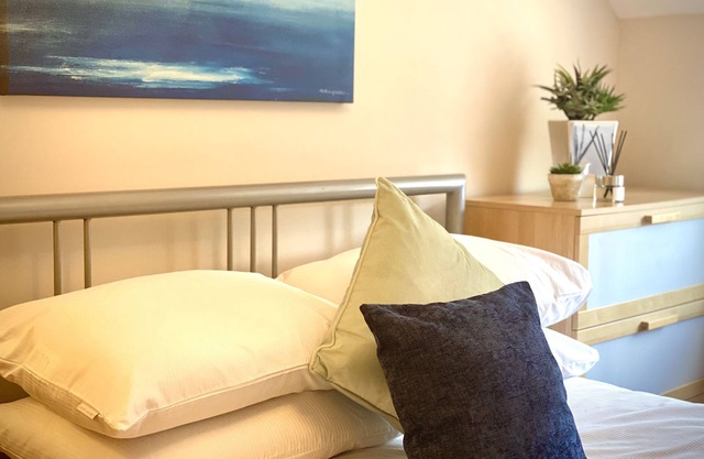 Aylesbury Contractor & Staycation Home