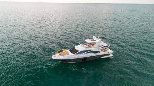 Azimut 58