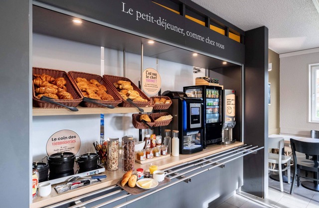 B&B HOTEL Lille Lezennes Stade Pierre Mauroy