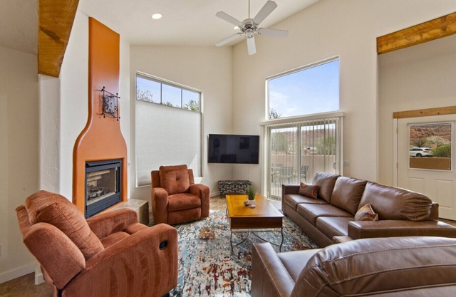 B1- Hidden Valley Villa I Large Patio I Pool & Hot Tub