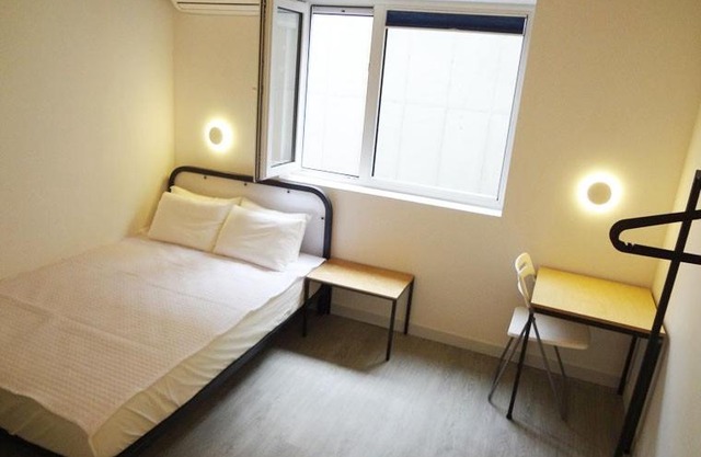 B612 Sinchon Apartment