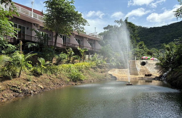 Baan Apa Erawan Resort