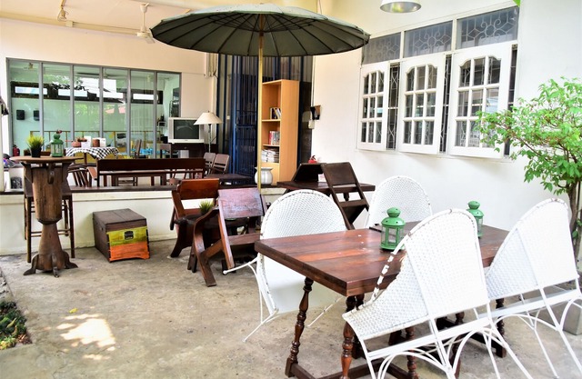Baan Rare Guesthouse 