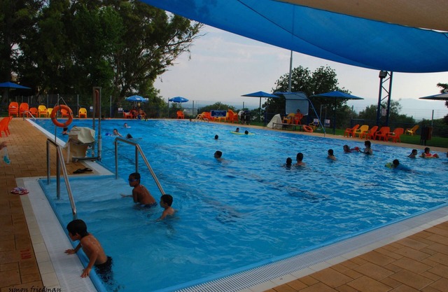 Bakfar Country Lodging