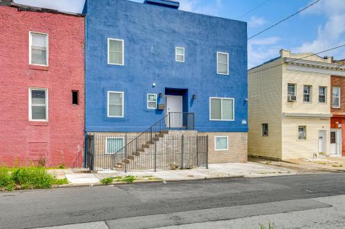 Baltimore Townhome with Private Rooftop Patio!