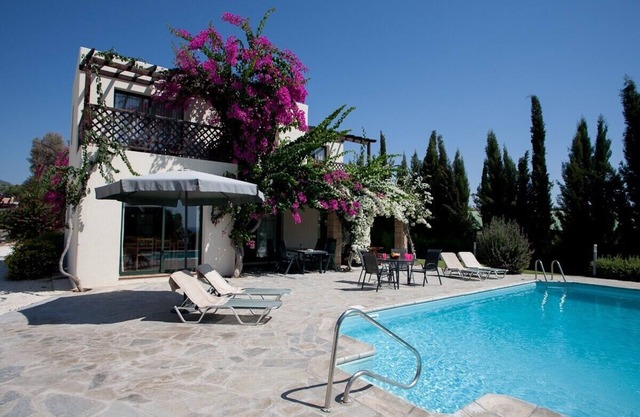 Banana Gardens Villa