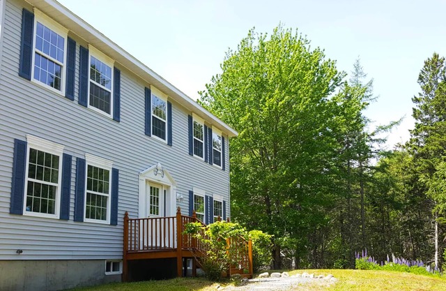 Bar Harbor Serenity close to Hadley Point Beach