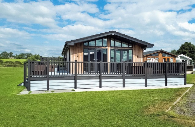 Barlings Retreat Lodge