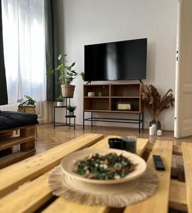 Baross 86 greenery apartment