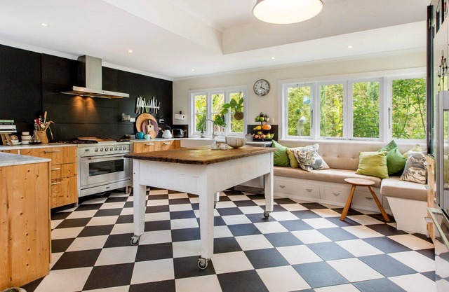 BARRIMA - SOMERS BEACH