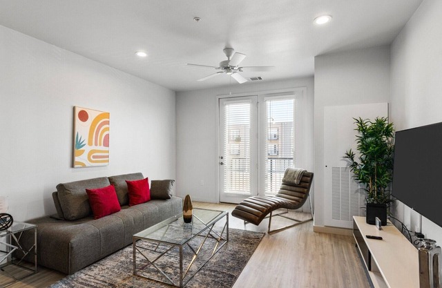 Barsala l Modern studio with pool and gym