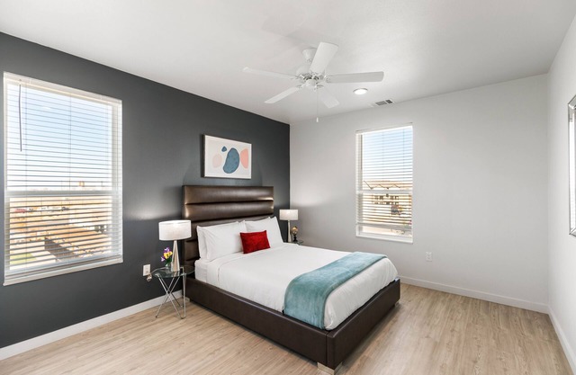 Barsala l Spacious 1BD with Coworking Spaces