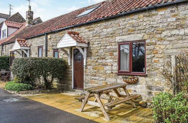 Bartlett's Barn- UK38276