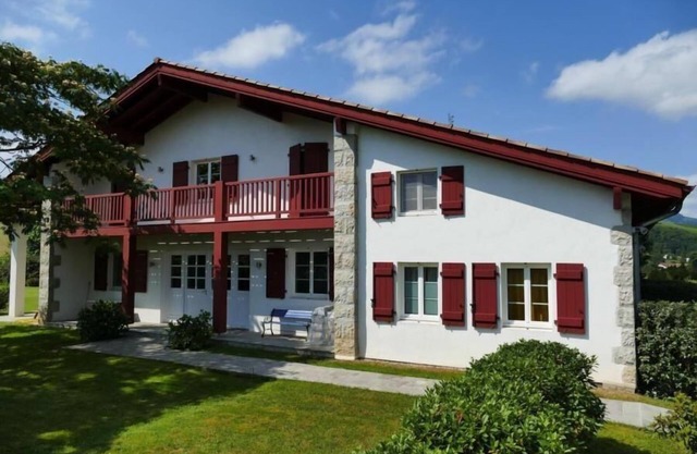 BaskoParadis - Donkeys - Terrace - Bed 160 - Peace and quiet