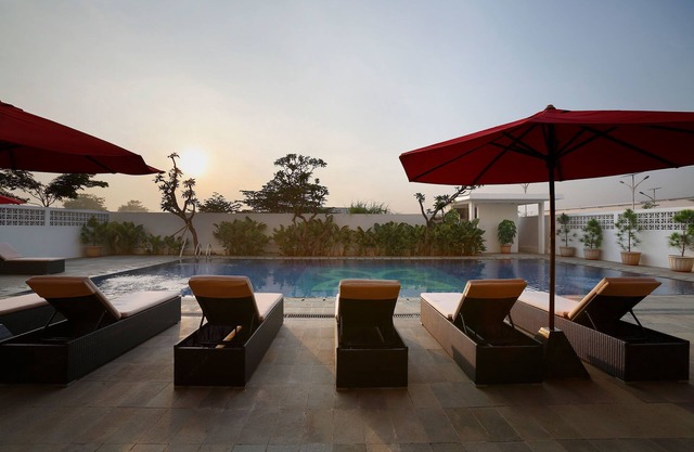BATIQA Hotel & Apartments Karawang
