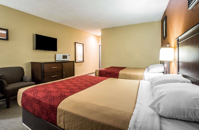 Baymont by Wyndham Ontario