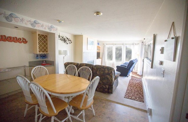 Beach Condo Shorebirds 175