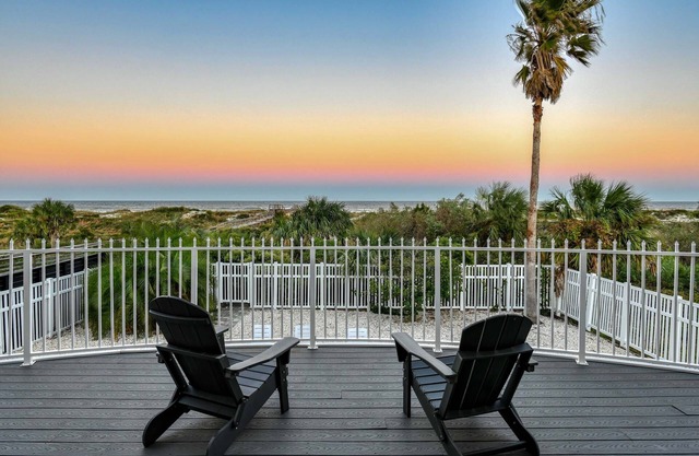 Beach Escape | Oceanfront Beach House with Pool, Mini Golf, Beach Access + Pickl