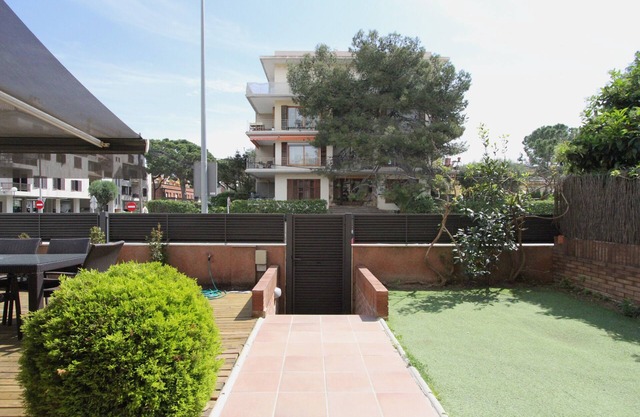 Beach House Castelldefels