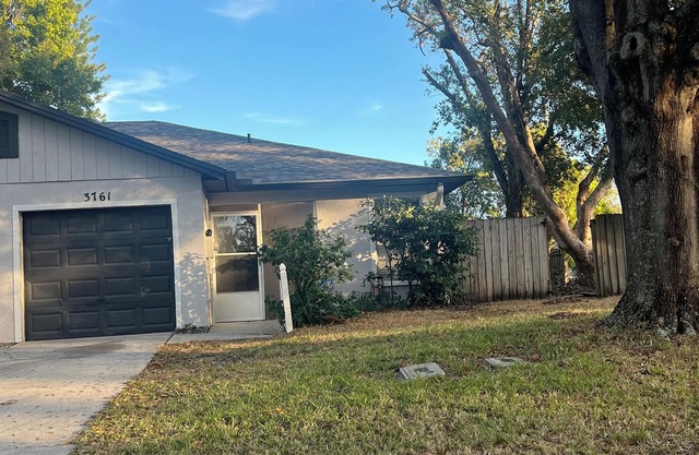 Beach theme 2-bed villa WiFi in Palm Harbor HONEYMOON ISLAND Pinellas trail