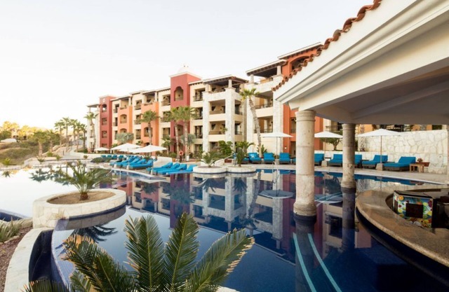 Beachfront 1BR Condo in Hacienda Encantada