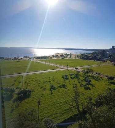 Beachfront apartment Encarnacion