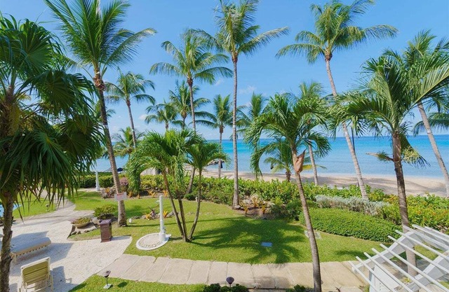 Beachfront Family Retreat - St. Peter's Bay 111 (2 bed)