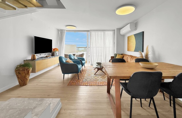 Beachfront Paradise Penthouse