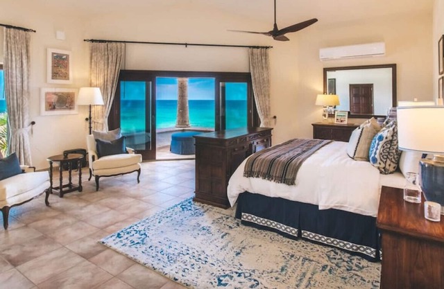 Beachfront+Ultra Luxury Casa Bellamar@East Cape!