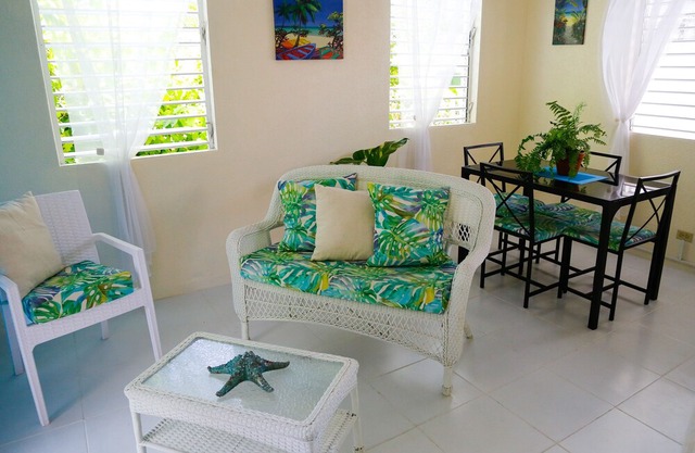 Beachside Apartment #2 - steps from the beach!