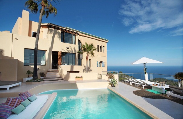 Beautiful Private Luxury Estate Spectacular views close to Ibiza town pool