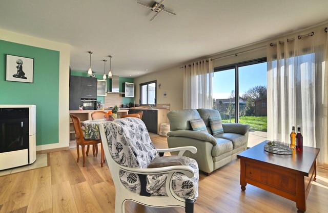 Beautiful villa for 4 guests with WIFI, TV, terrace and pets allowed