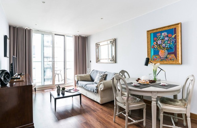 Beautiful 1 bed flat Chelsea Bridge Wharf