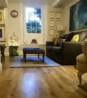 Beautiful 1br In Historic St Aubin House