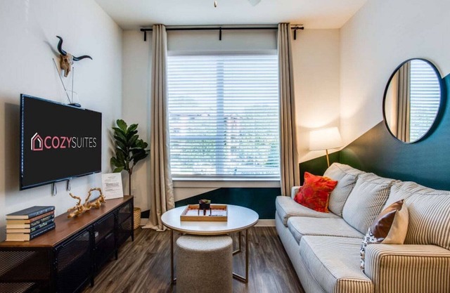 Beautiful 1BR in Riverside 5386