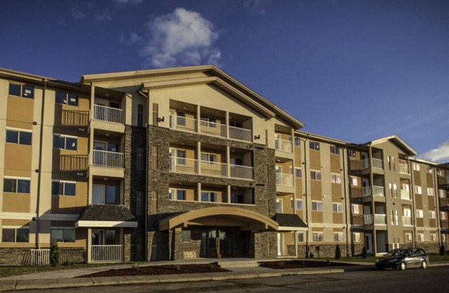 Beautiful 2 Bedroom Suite - Excellent East Regina Location - Unit 20 STA22-00232