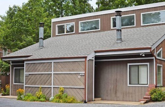 Beautiful 2 bedroom unit at resort, sleeps 6