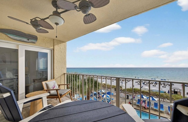 Beautiful 2BR 2BA Beachfront Condo at Regency Towers-4th floor