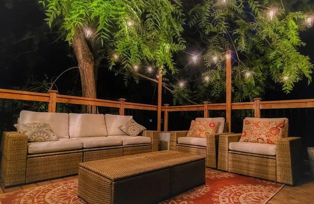 Beautiful 3 bedroom century home steps from uptown