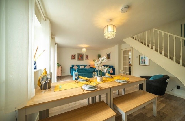 Beautiful 5 bed 3 bath in the Heart of the Cotswolds