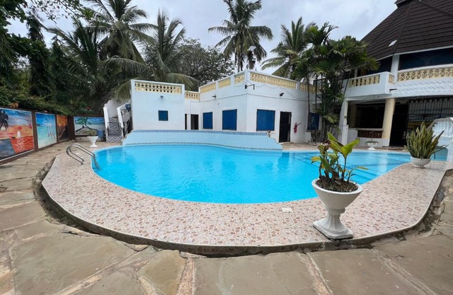 Beautiful and Charming 3-Bed room Villa in Diani