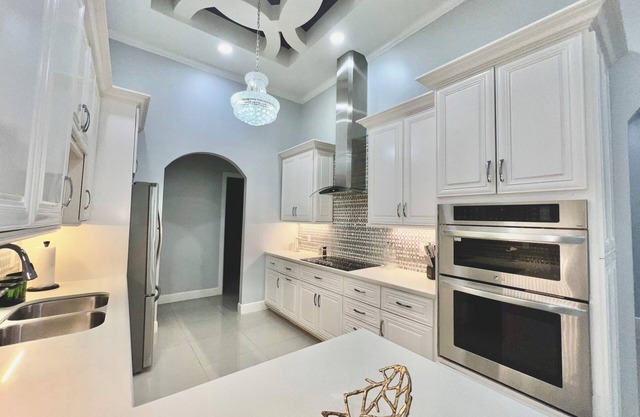 Beautiful and Expansive Home in the heart of Pharr