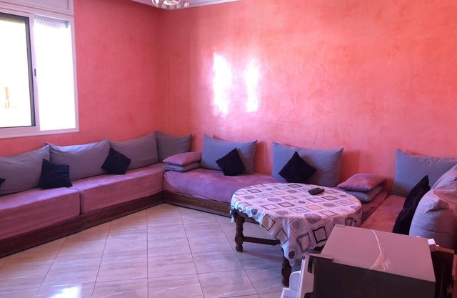 Beautiful apartment 5 min walk from the beach.