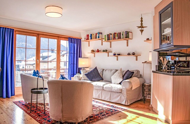 Beautiful apartment for 4 guests with WIFI, TV, balcony, pets allowed and panoramic view