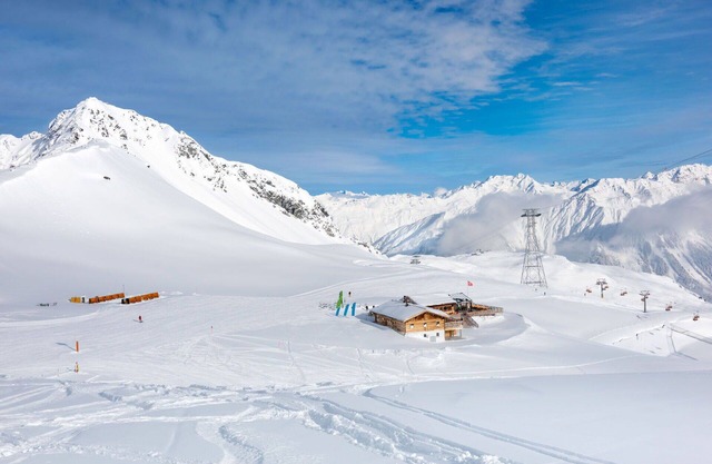 Beautiful apartment for 4 people with WIFI, TV and balcony