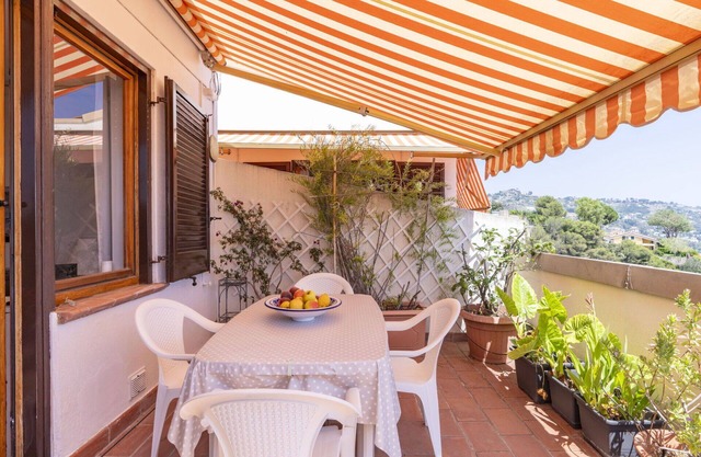Beautiful apartment for 4 people with pool, A/C, WIFI, terrace and pets allowed